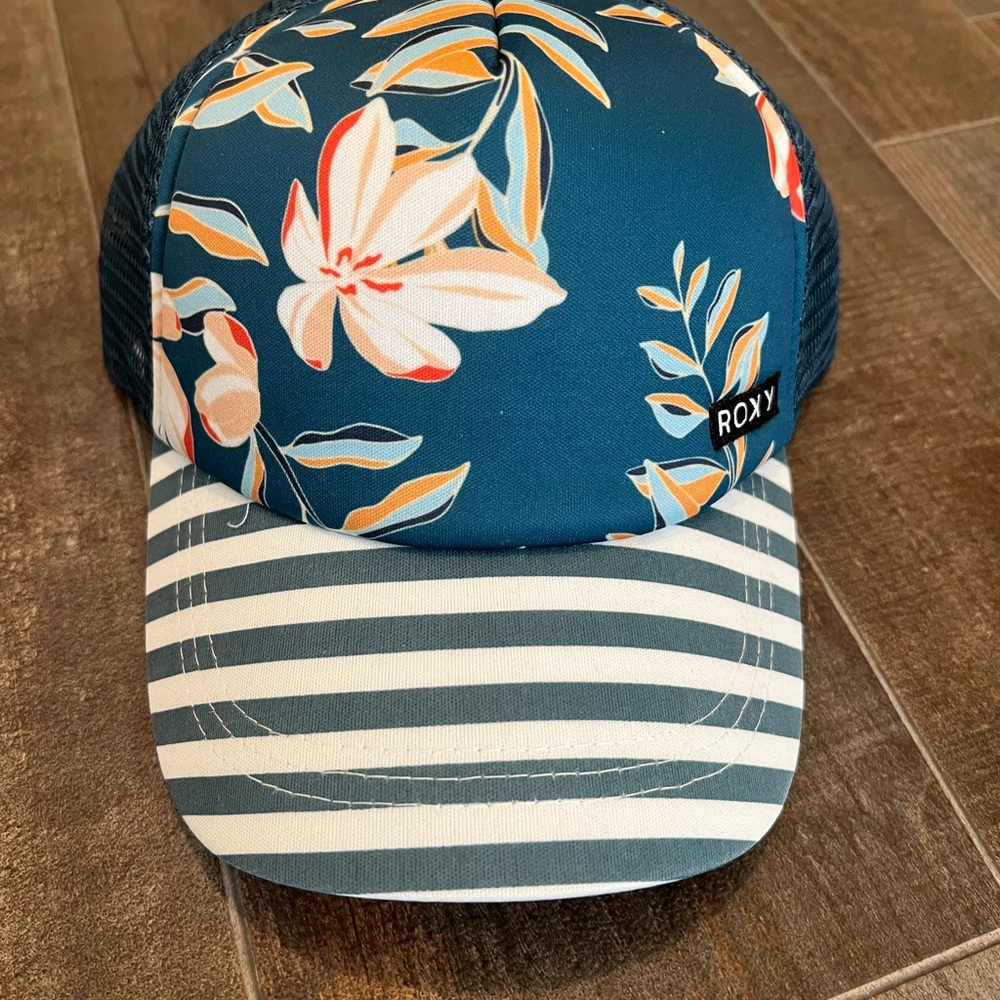 Roxy Floral and Striped Cap